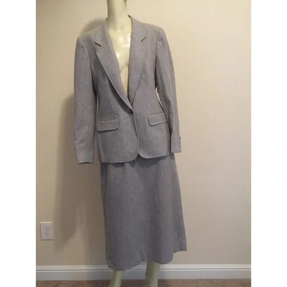 #15 Classic Women's Gray Wool Pendleton Skirt Suit, Size: 8 - Picture 1 of 6
